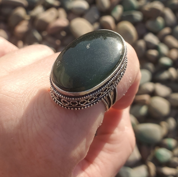 New Nephrite Jade 925 Silver Ring. - Picture 10 of 16